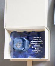 Load image into Gallery viewer, (Test Batch) Luxe Petal Ring Box