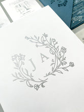 Load image into Gallery viewer, Luxe Invitation Box