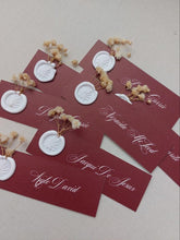 Load image into Gallery viewer, Escort Cards and Place Cards